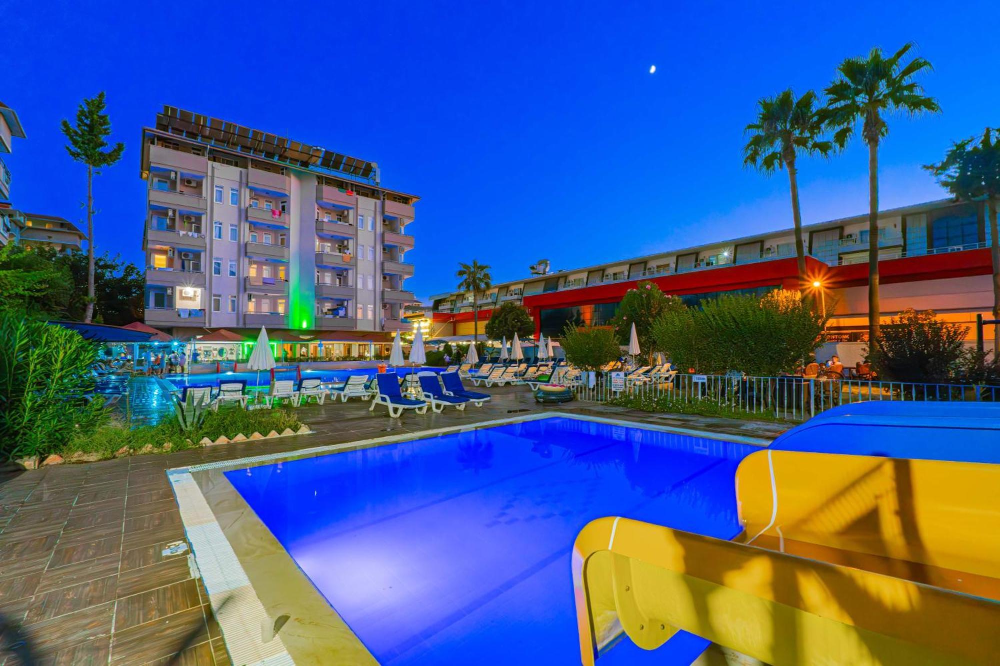 Lavina Konakli Hotel 4*