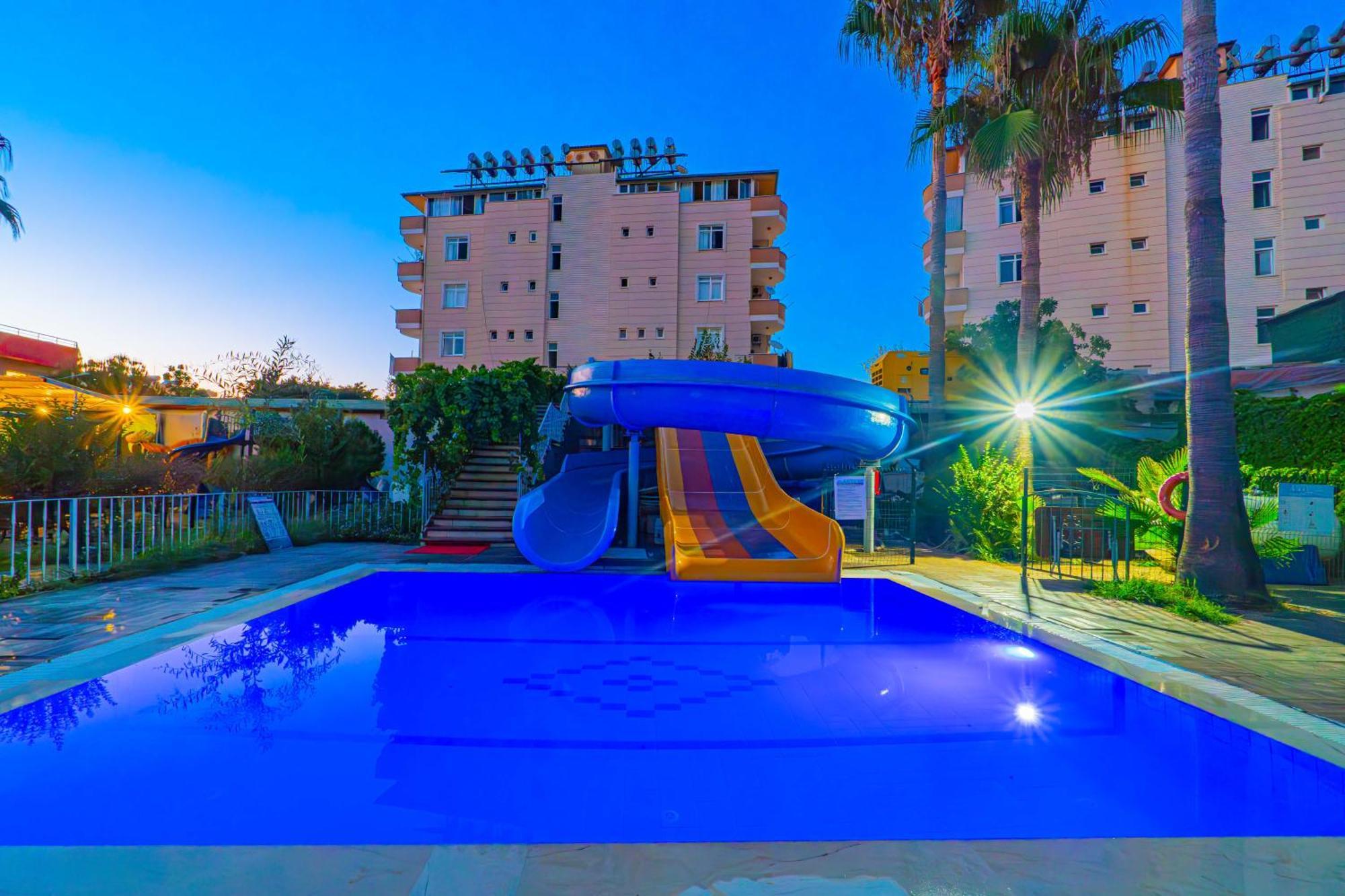 Hotel Lavina Konakli 4*