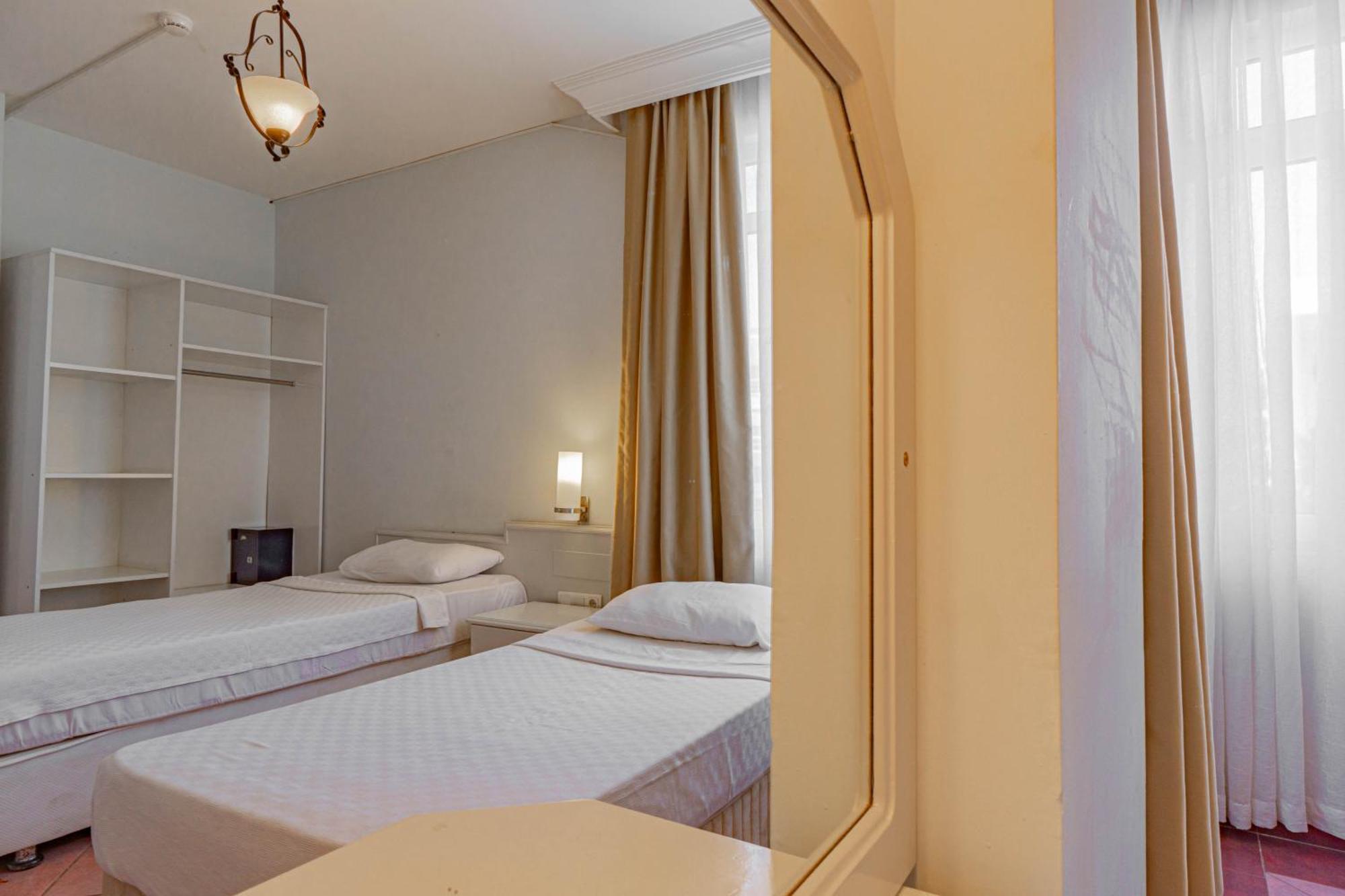 Hotel Lavina Konakli 4*