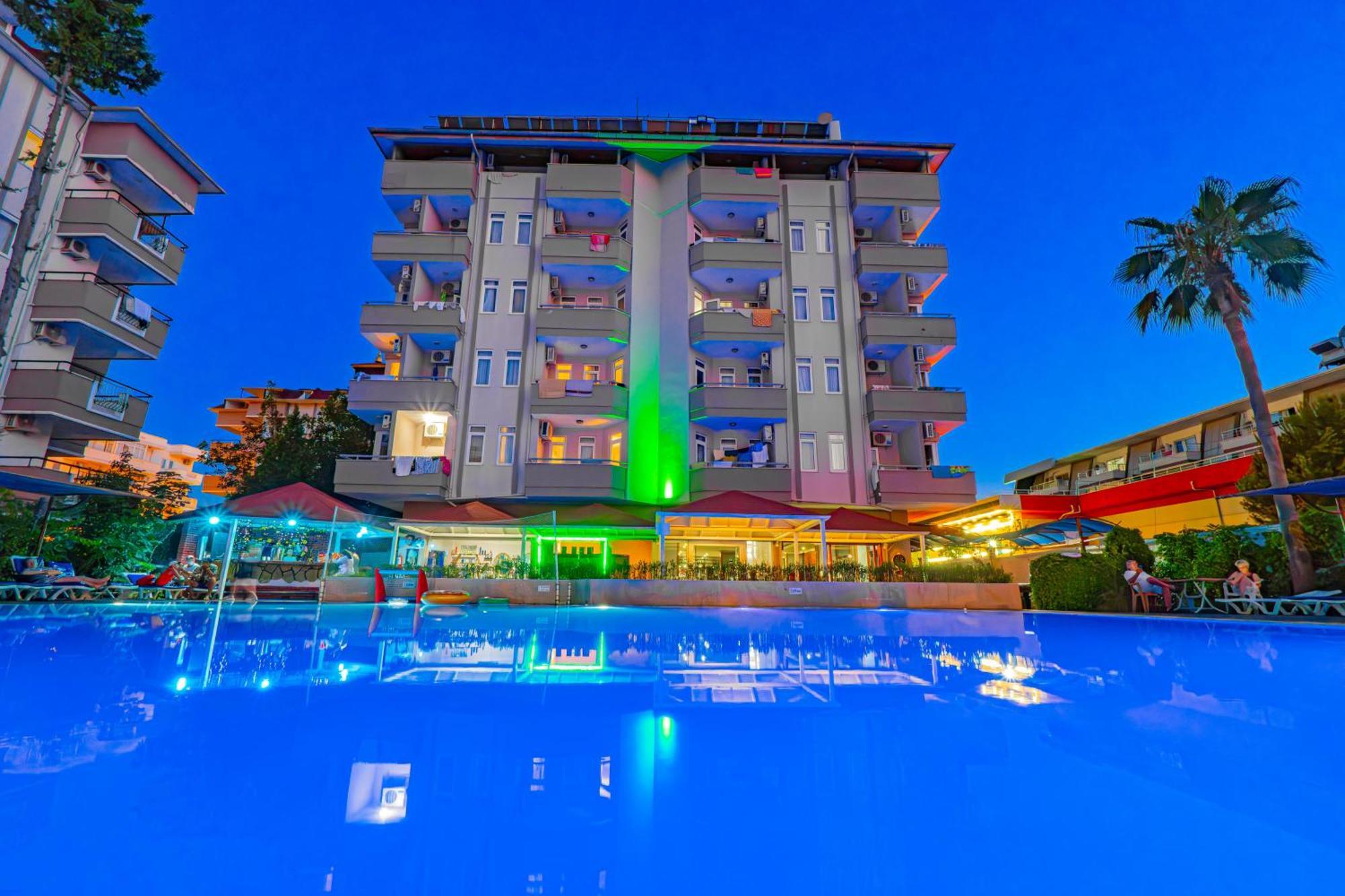 Hotel Lavina Konakli